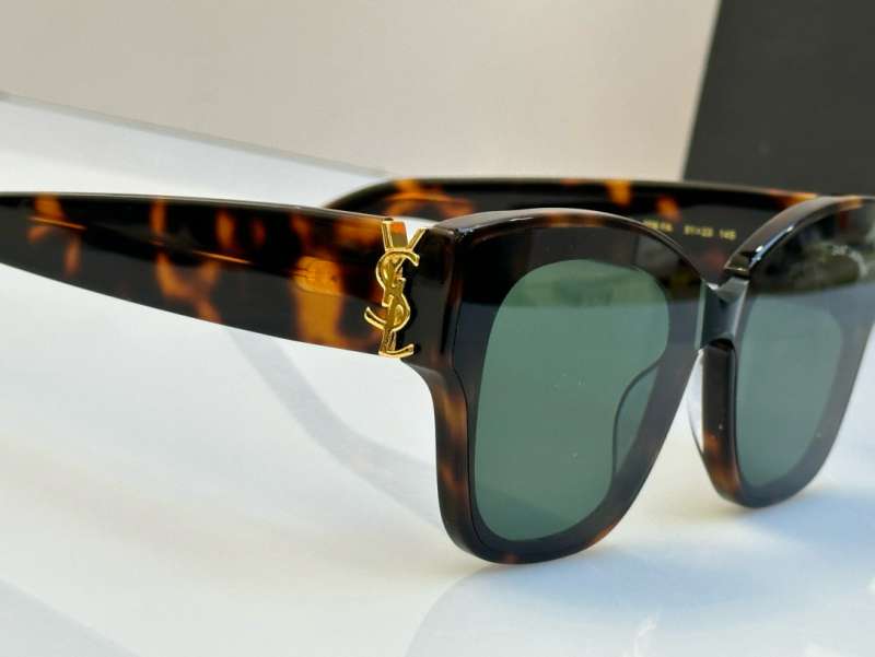 Picture of YSL Sunglasses _SKUfw55489377fw